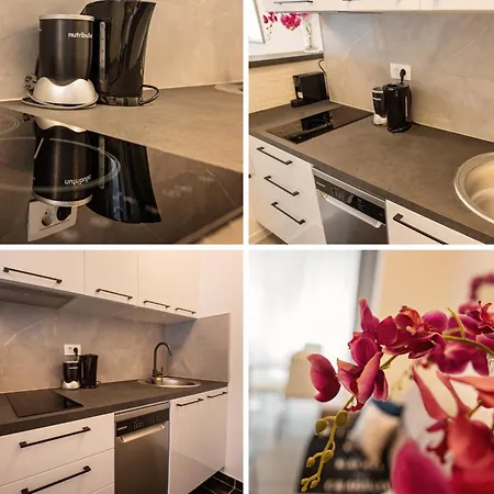 Pape Apartment *